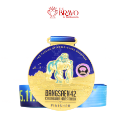 BANGSAEN 42 CHONBURI MARATHON<br>เหรียญรางวัลซิงค์อัลลอยโลหะ<br>สีชุบด้าน