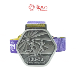 เดิน-วิ่ง มูลนิธิผู้สูงอายุสุรินทร์<br>เหรียญรางวัลซิงค์อัลลอยโลหะ<br>สีชุบรมดำ